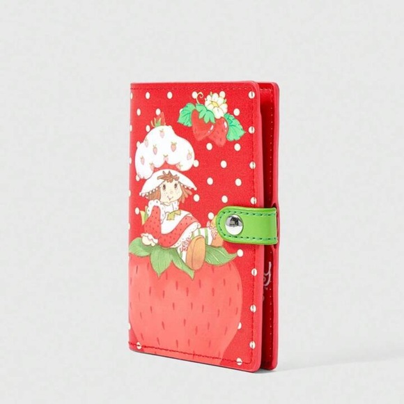 NWOT Charming Strawberry Shortcake Passport Holder - Picture 3 of 6